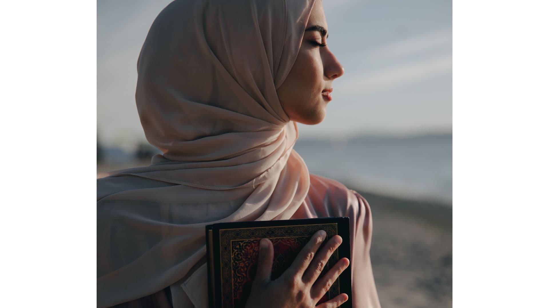 Livres Tarbya Islamiyya et appel Zoom